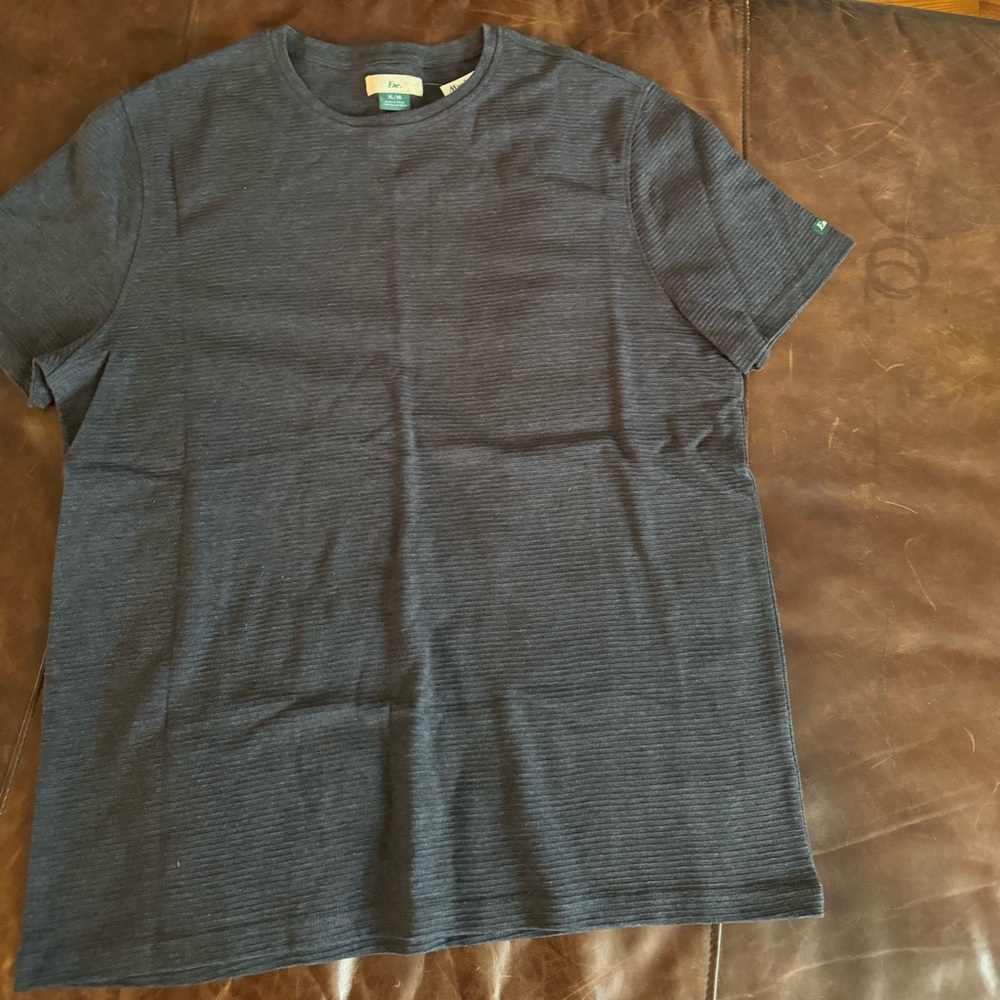 Esc Men's Blue Striped Shirt